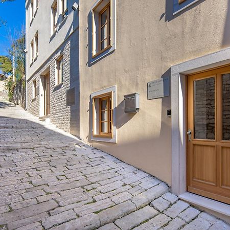 Pula Residence Rooms And Apartments Old City Center Экстерьер фото