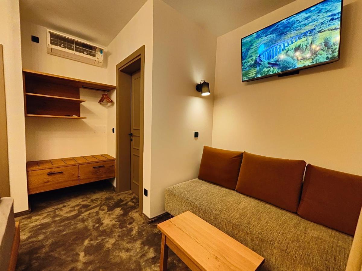 Pula Residence Rooms And Apartments Old City Center Экстерьер фото