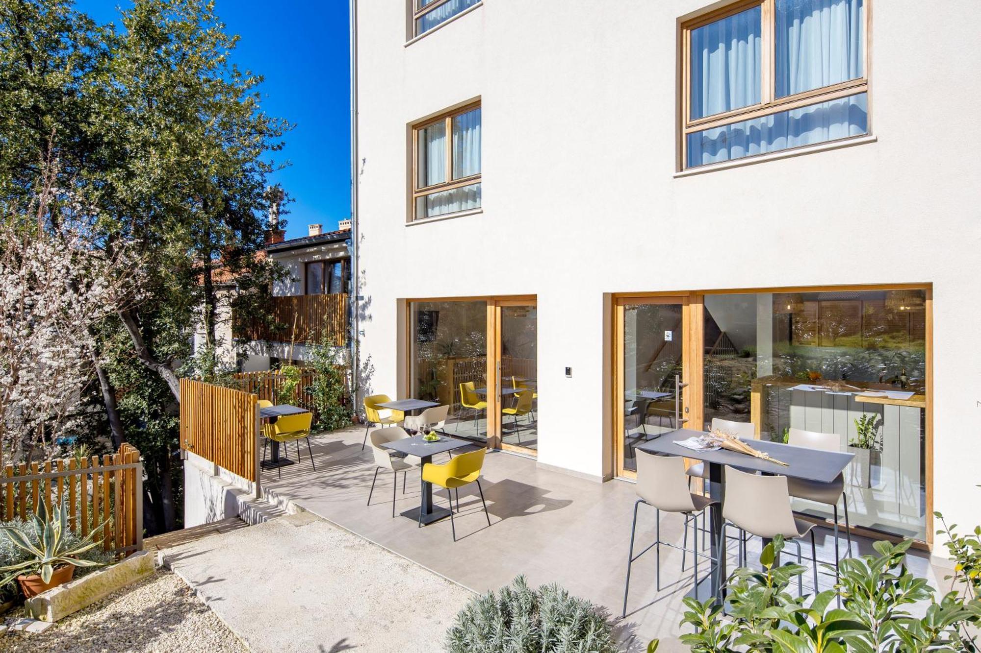 Pula Residence Rooms And Apartments Old City Center Экстерьер фото