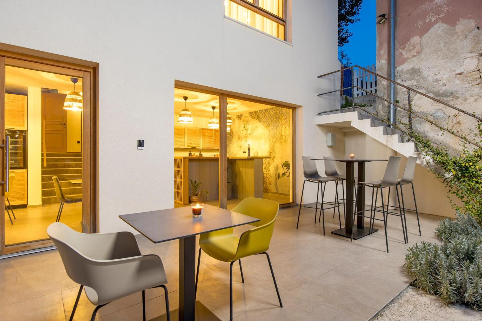 Pula Residence Rooms And Apartments Old City Center Экстерьер фото