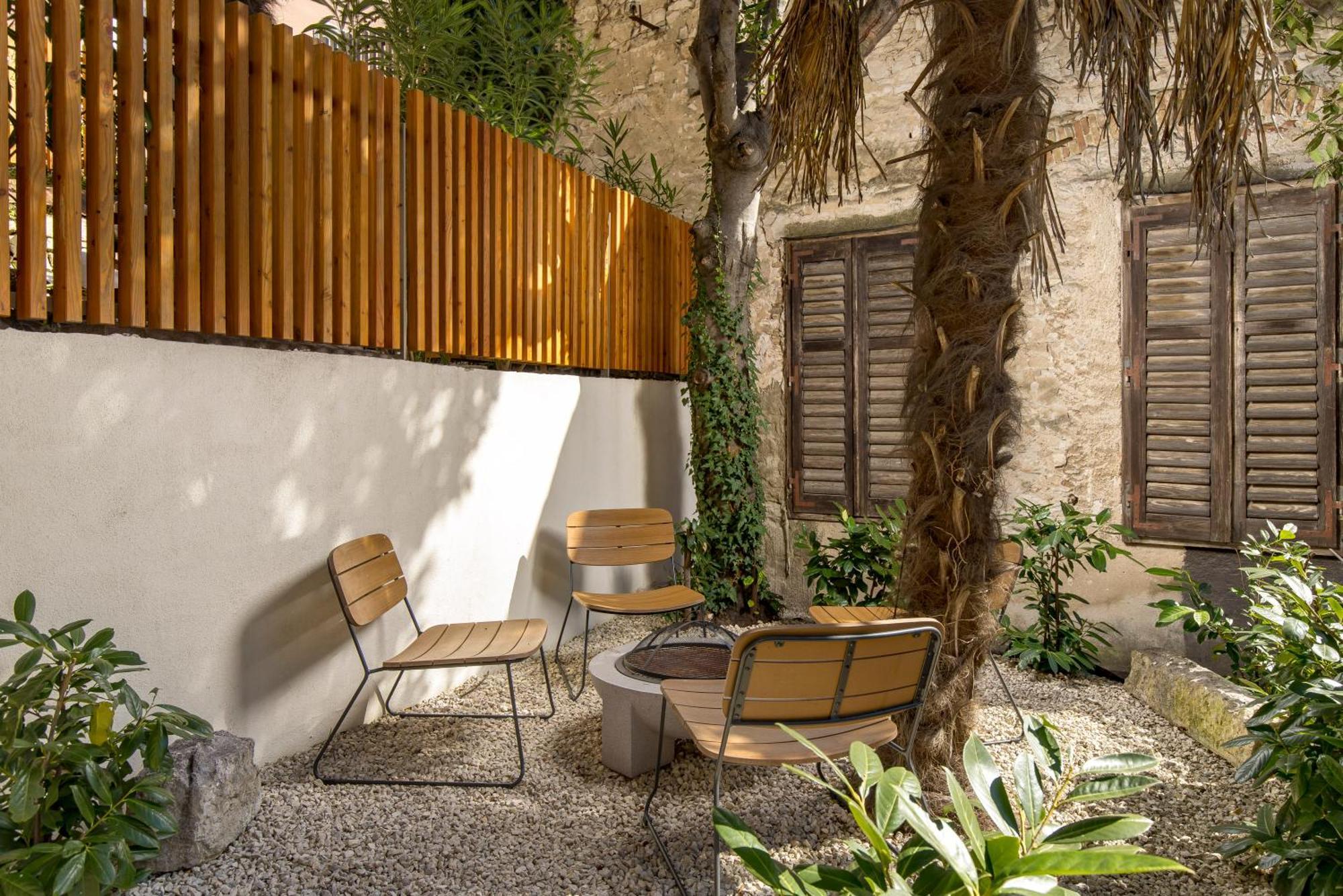 Pula Residence Rooms And Apartments Old City Center Экстерьер фото