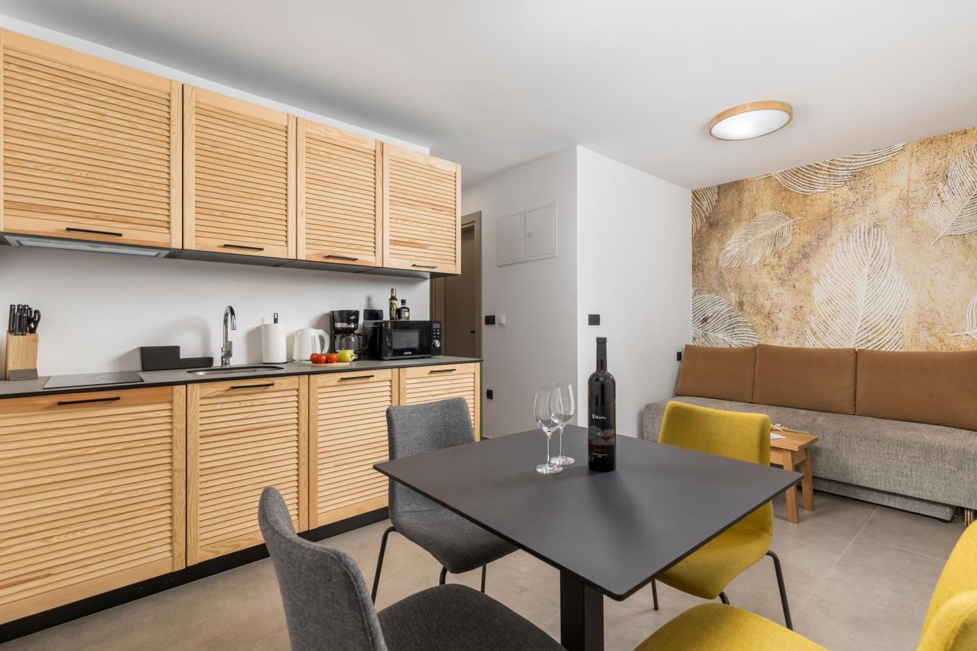 Pula Residence Rooms And Apartments Old City Center Экстерьер фото