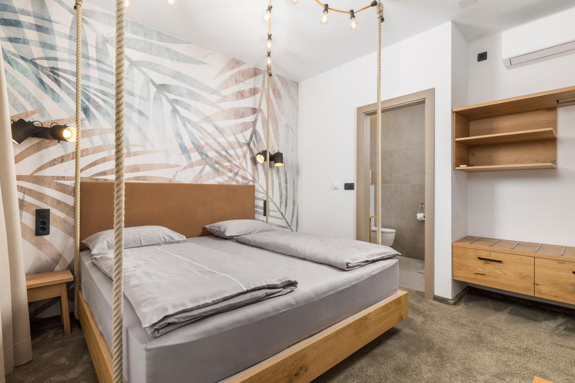 Pula Residence Rooms And Apartments Old City Center Экстерьер фото
